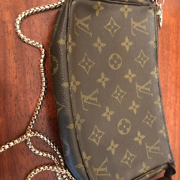 Louis Vuitton Pochette Accessoires Authentic - Picture 7 of 8